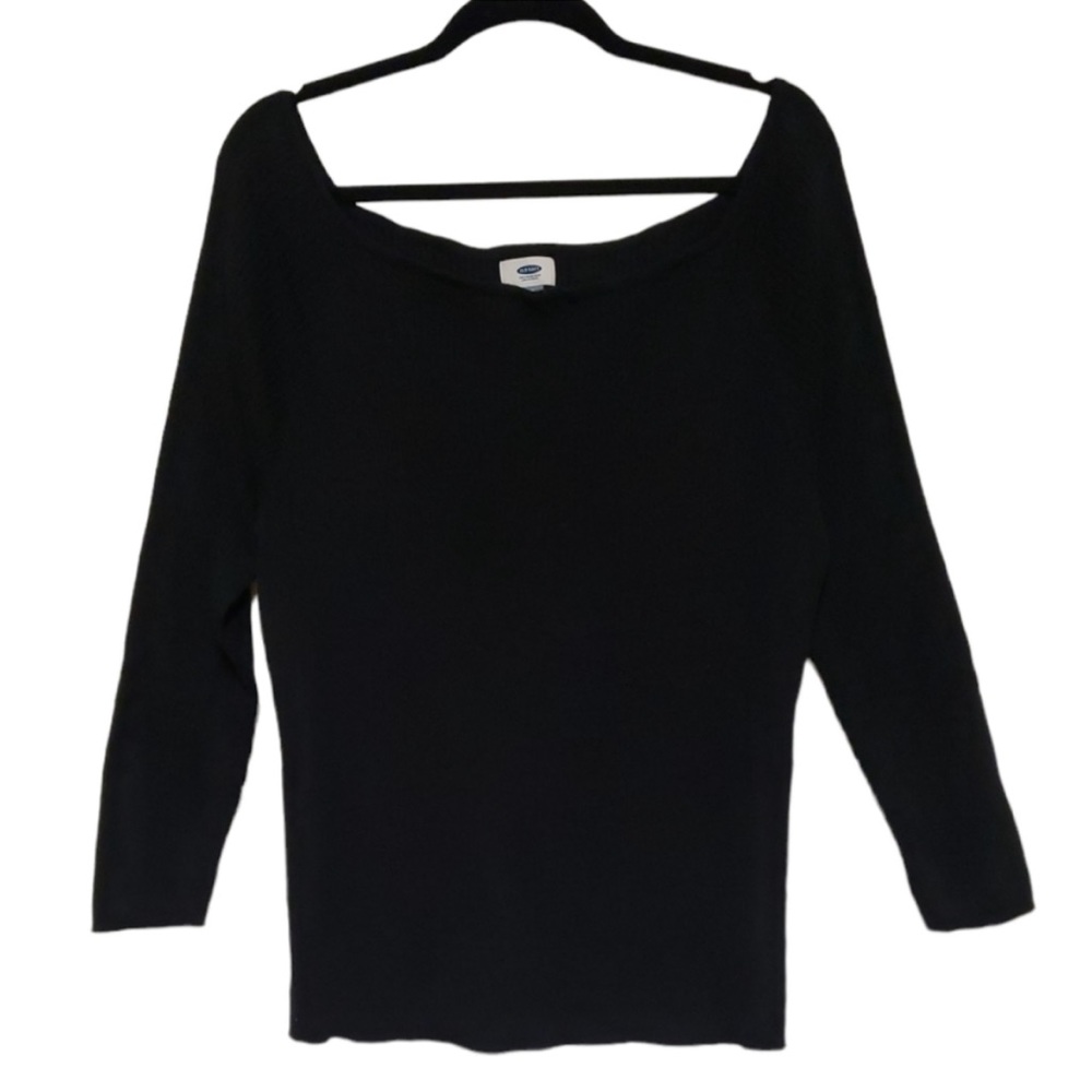 Old Navy Black Sweater 🌺